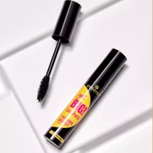 Essence get BIG! lashes VOLUME BOOST mascara - imagine 5